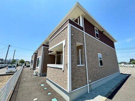 八重櫻C外観写真