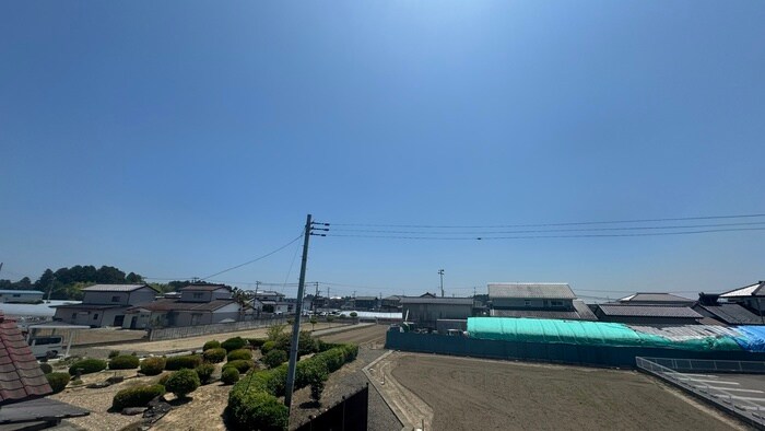 物件内観写真16　(室内からの展望)