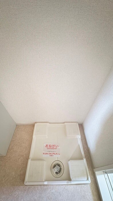 物件内観写真19　(洗濯機置場)