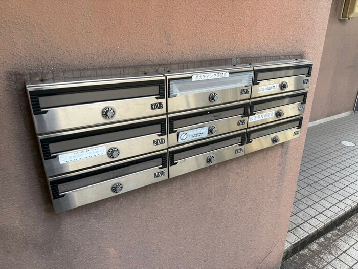 物件外観写真6　(建物設備)