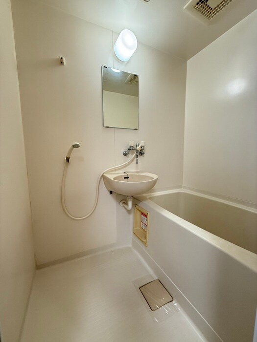 物件内観写真11　(バス／シャワールーム等)