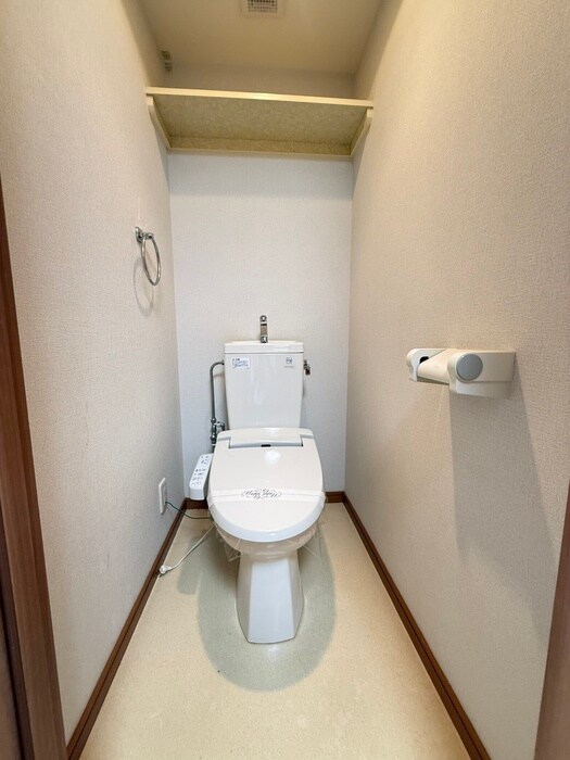 物件内観写真13　(トイレ)