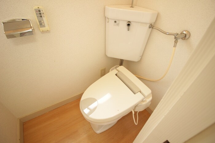 物件内観写真11　(トイレ)