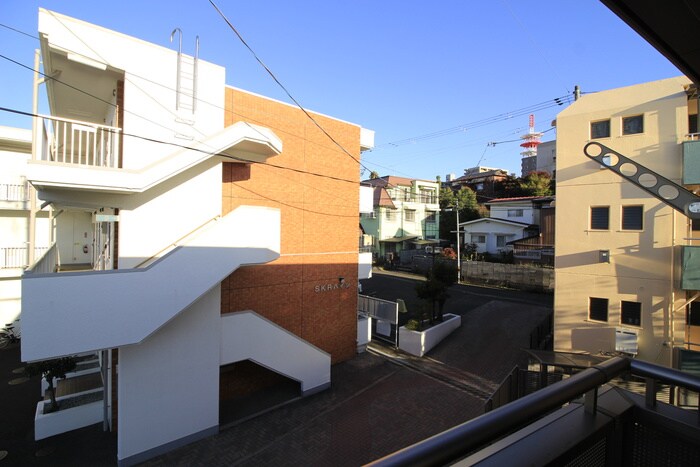 物件内観写真21　(室内からの展望)