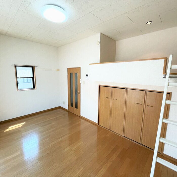 物件内観写真8　(居室)