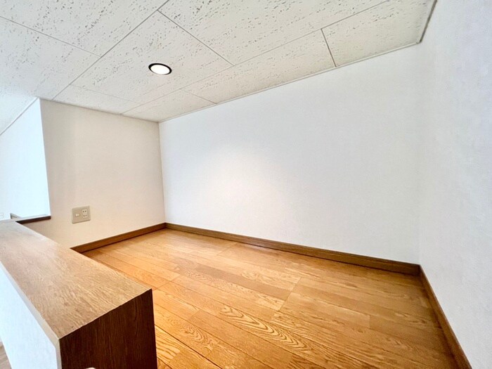 物件内観写真9　(ロフト)