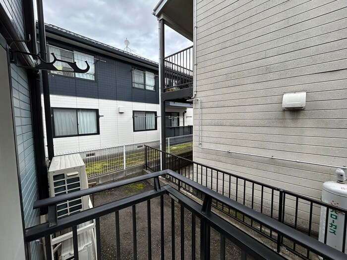 物件内観写真16　(室内からの展望)