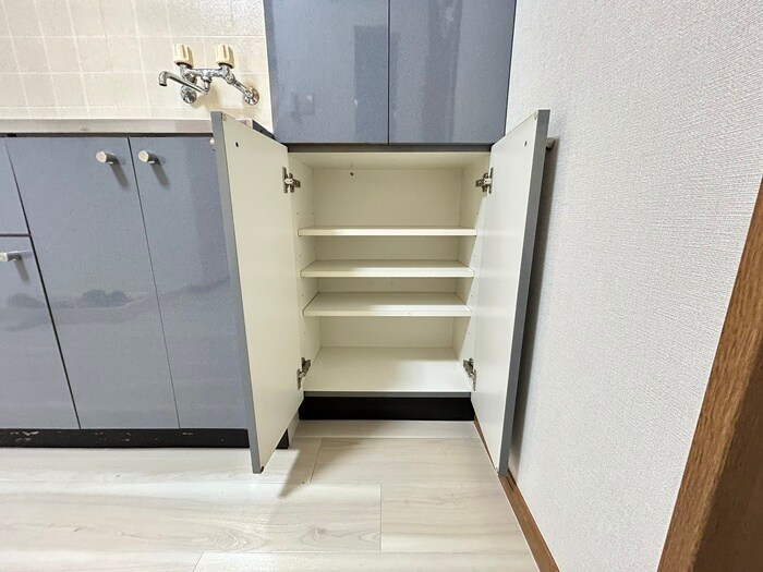 物件内観写真22　(靴箱)