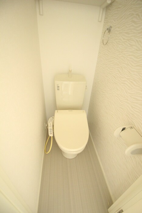 物件内観写真14　(トイレ)