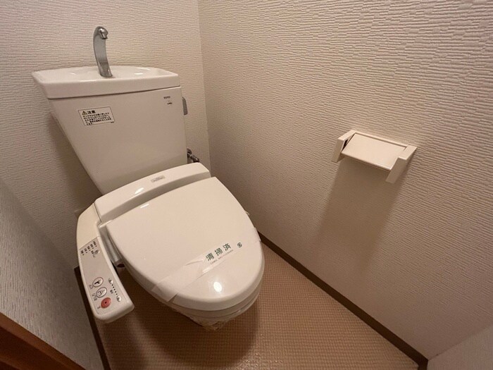 物件内観写真14　(トイレ)