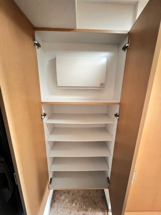 物件内観写真15　(靴箱)