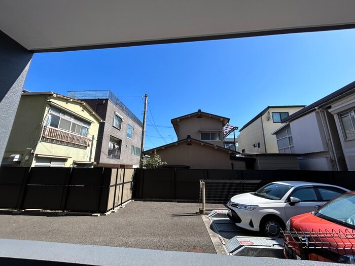 物件内観写真22　(室内からの展望)