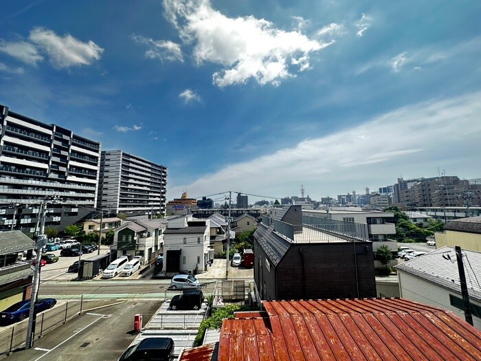 物件内観写真22　(室内からの展望)