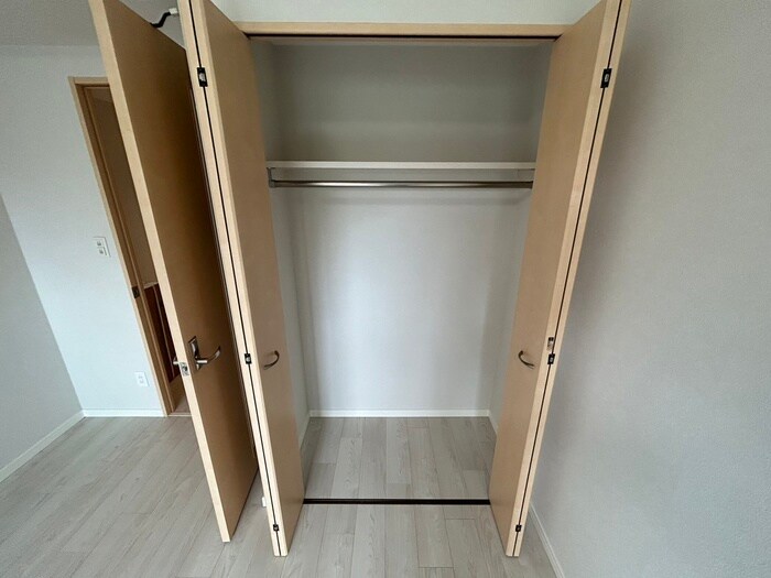 物件内観写真15　(収納)