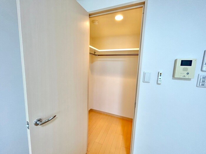 物件内観写真9　(収納)