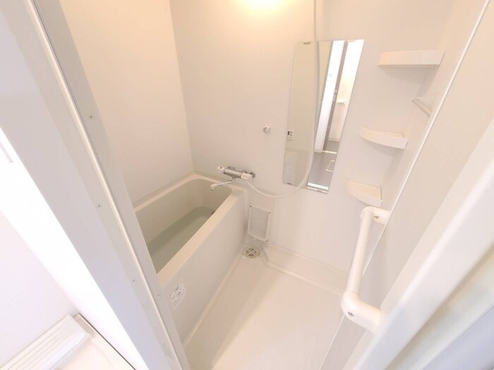 物件内観写真12　(バス／シャワールーム等)