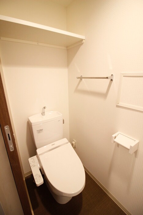 物件内観写真13　(トイレ)