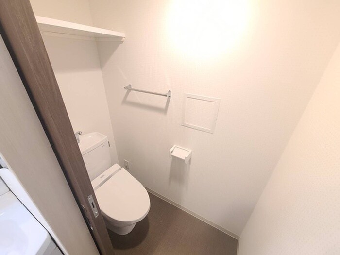 物件内観写真14　(トイレ)