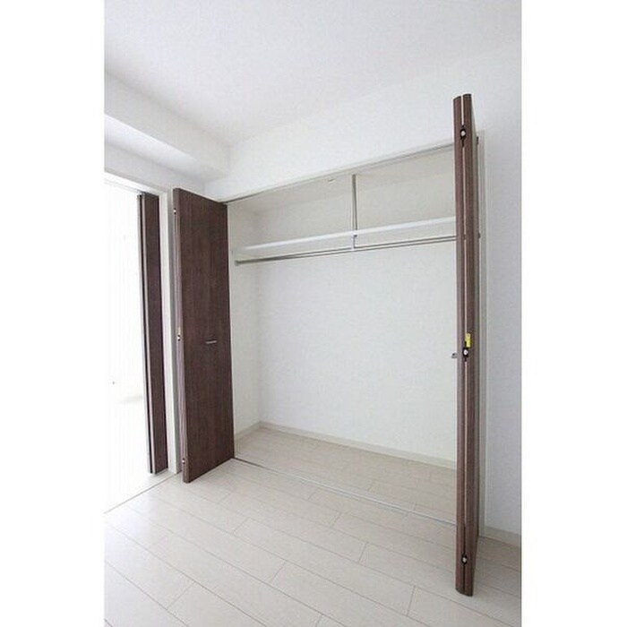 物件内観写真17　(収納)