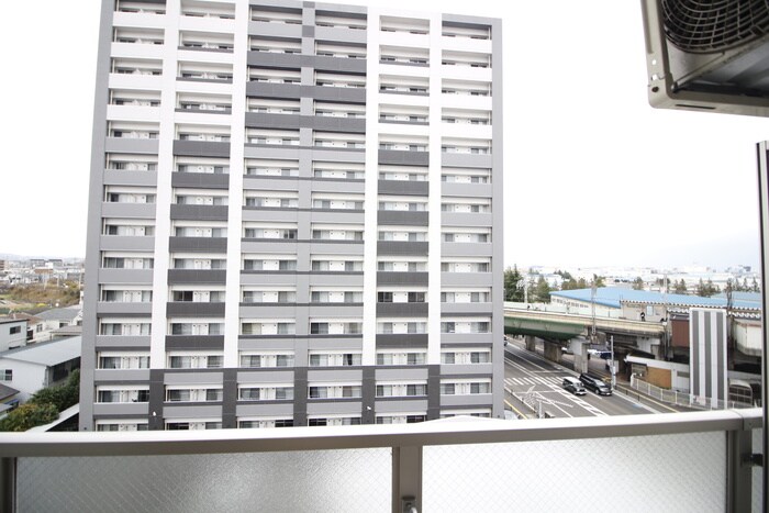 物件内観写真22　(室内からの展望)