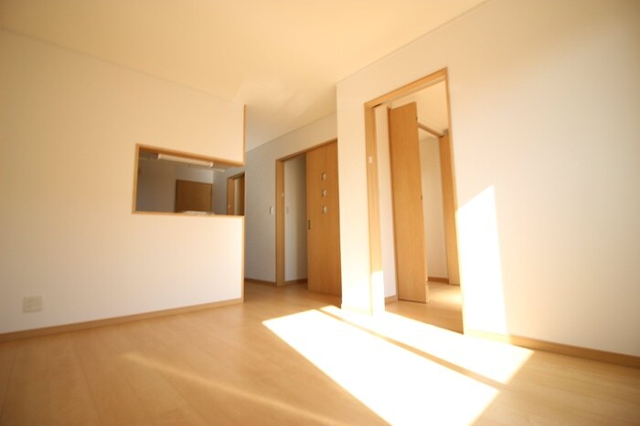 物件内観写真10　(居室)