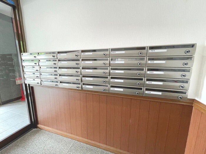 物件外観写真4　(建物設備)