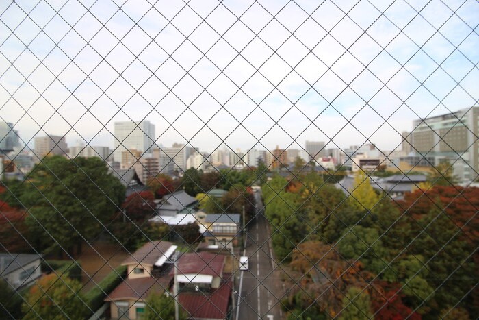 物件内観写真22　(室内からの展望)