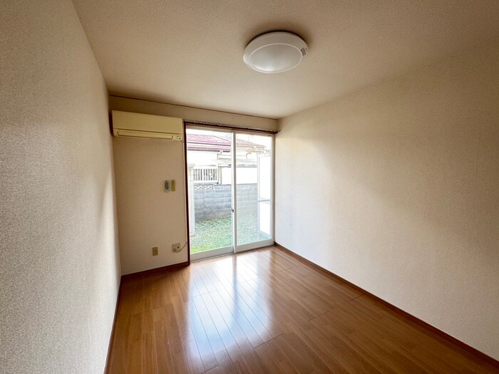 物件内観写真20　(居室)