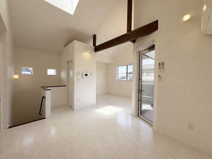 物件内観写真8　(居室)