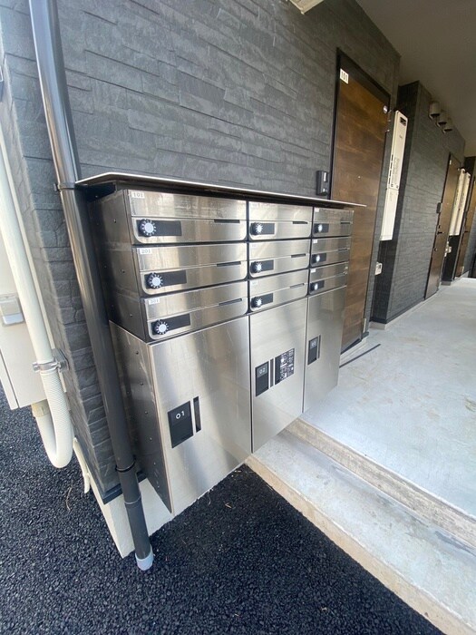 物件外観写真4　(建物設備)