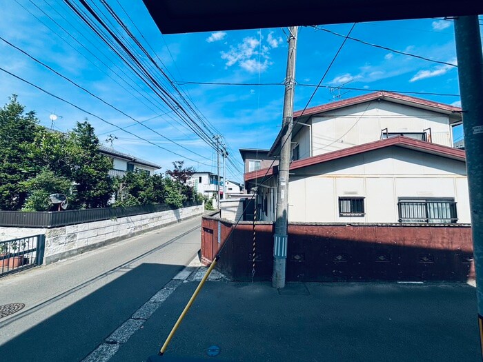 物件内観写真15　(室内からの展望)