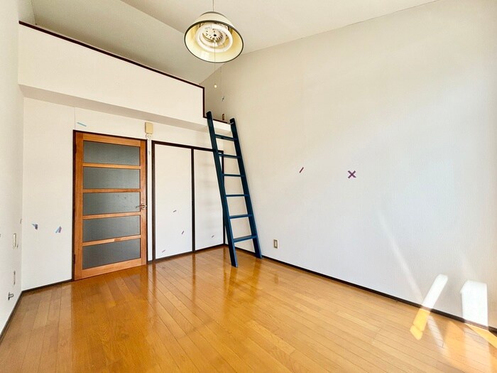 物件内観写真8　(居室)