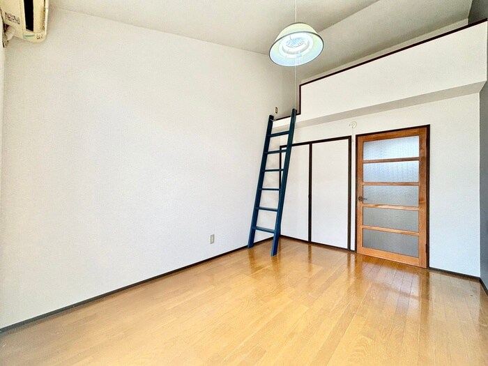 物件内観写真8　(居室)