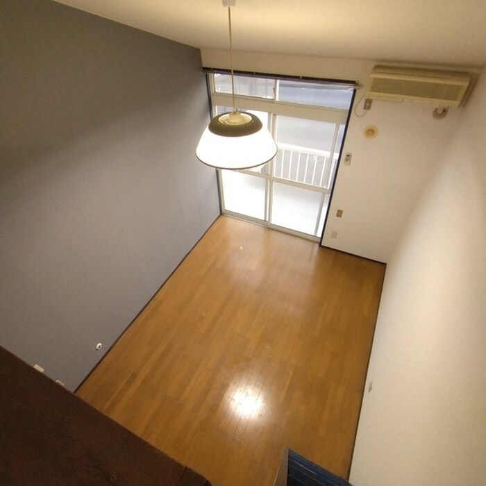 物件内観写真10　(居室)