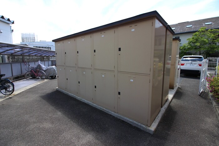 物件外観写真4　(建物設備)