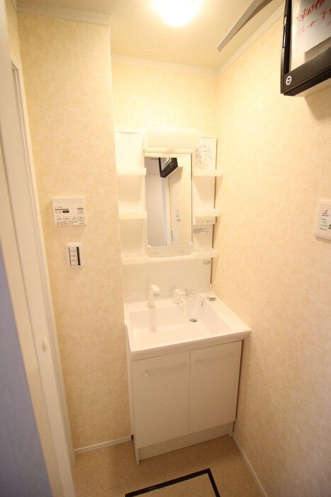 物件内観写真11　(洗面)