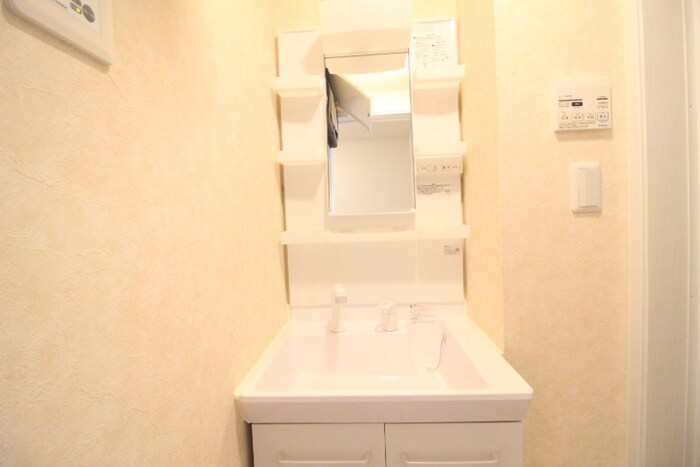 物件内観写真13　(洗面)