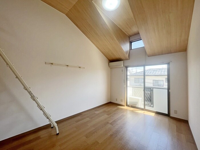 物件内観写真16　(居室)