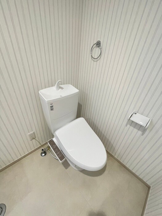 物件内観写真10　(トイレ)