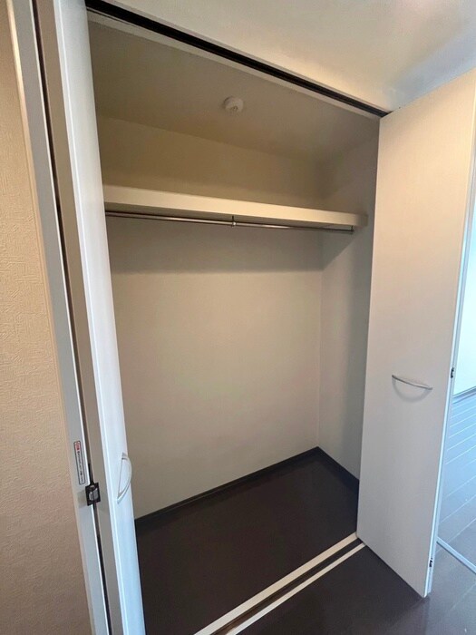 物件内観写真11　(収納)