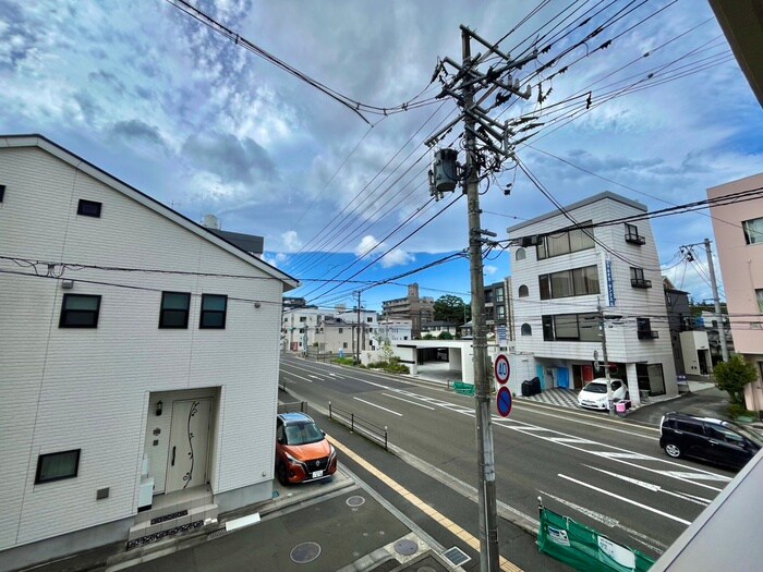 物件内観写真22　(室内からの展望)