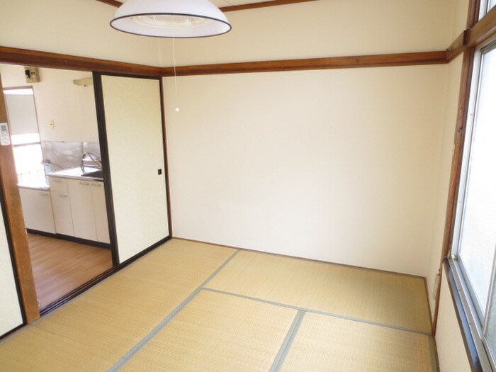 物件内観写真6　(居室)