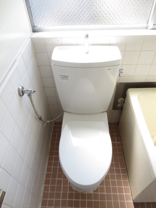 物件内観写真12　(トイレ)