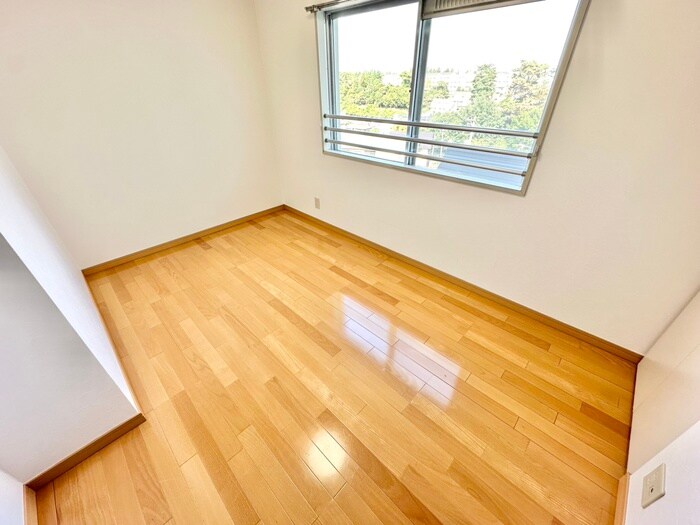 物件内観写真9　(居室)