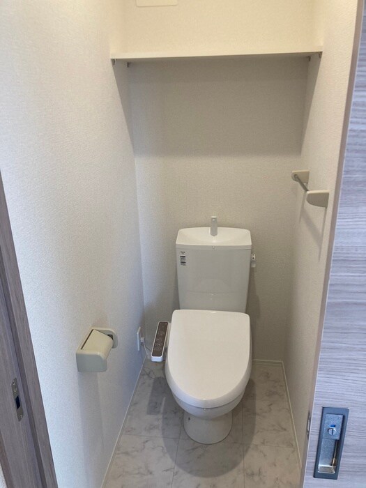 物件内観写真13　(トイレ)