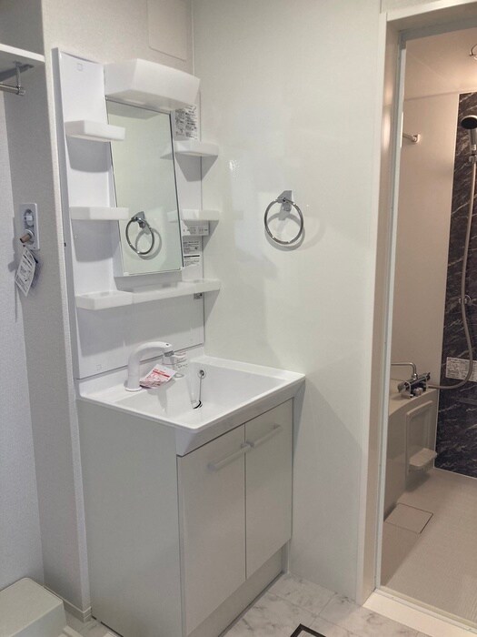 物件内観写真14　(洗面)