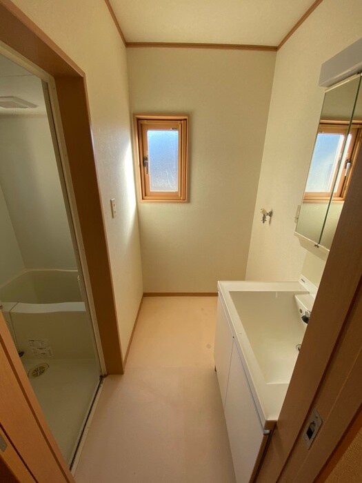 物件内観写真20　(洗面)