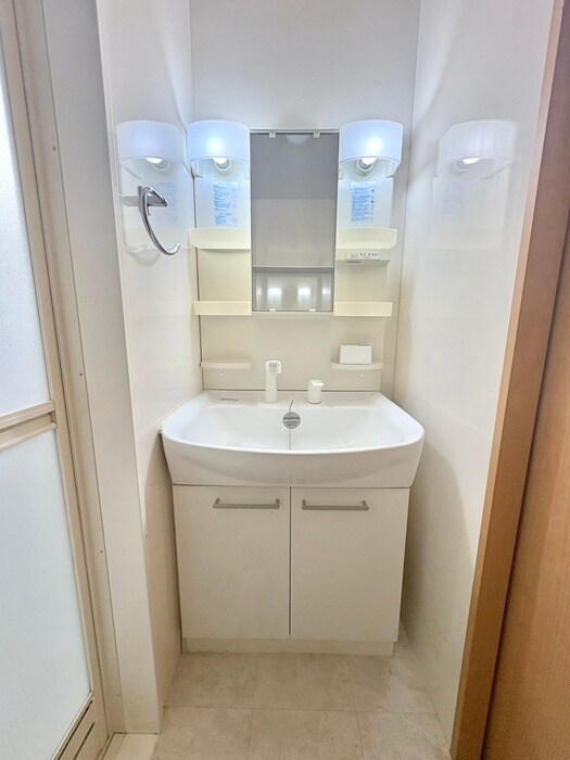 物件内観写真14　(洗面)