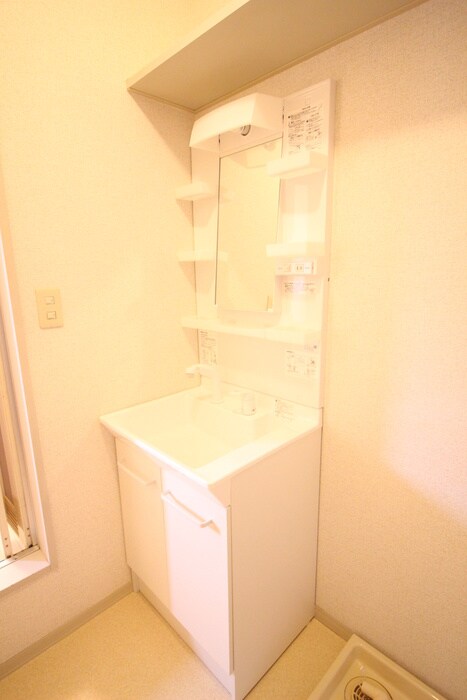 物件内観写真9　(洗面)