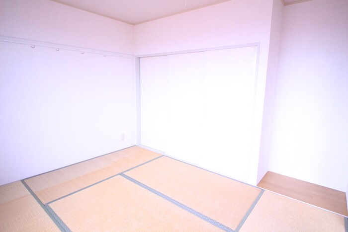 物件内観写真19　(居室)